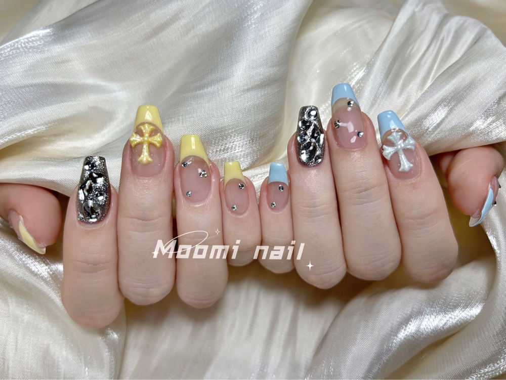 Moomi.nailsalon