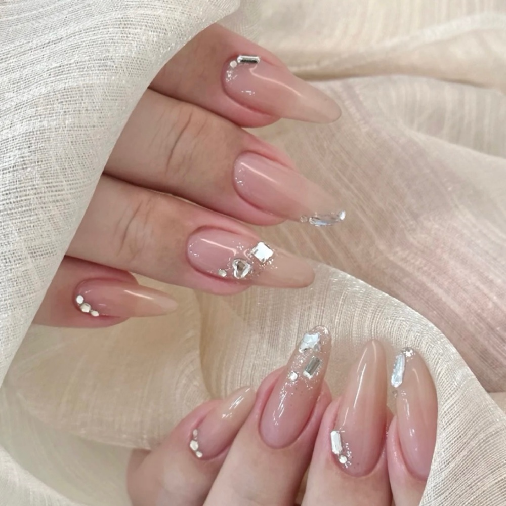 Nail_usagi