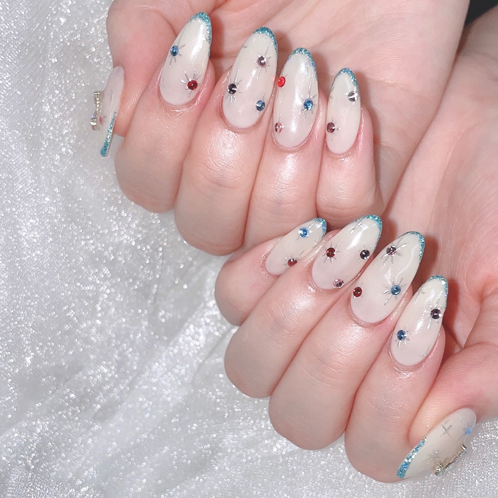 Manami_nailsalonlulu