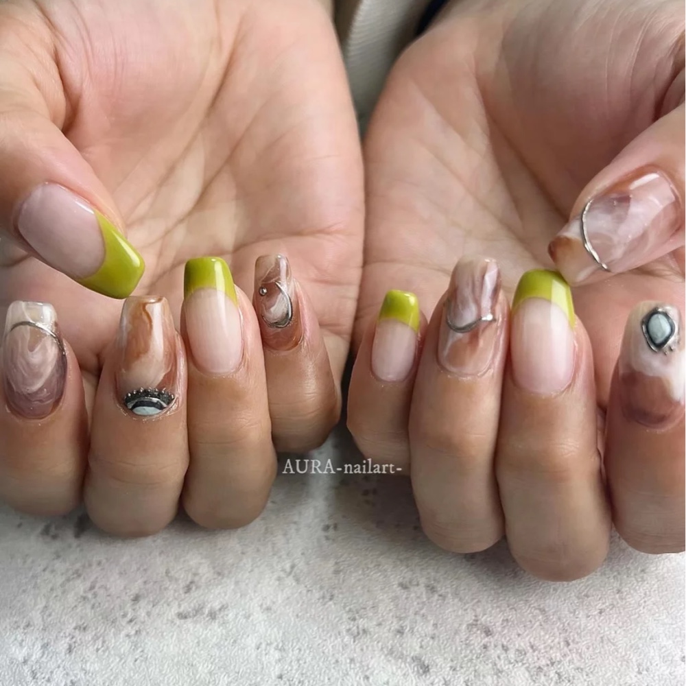 AURA_nailart