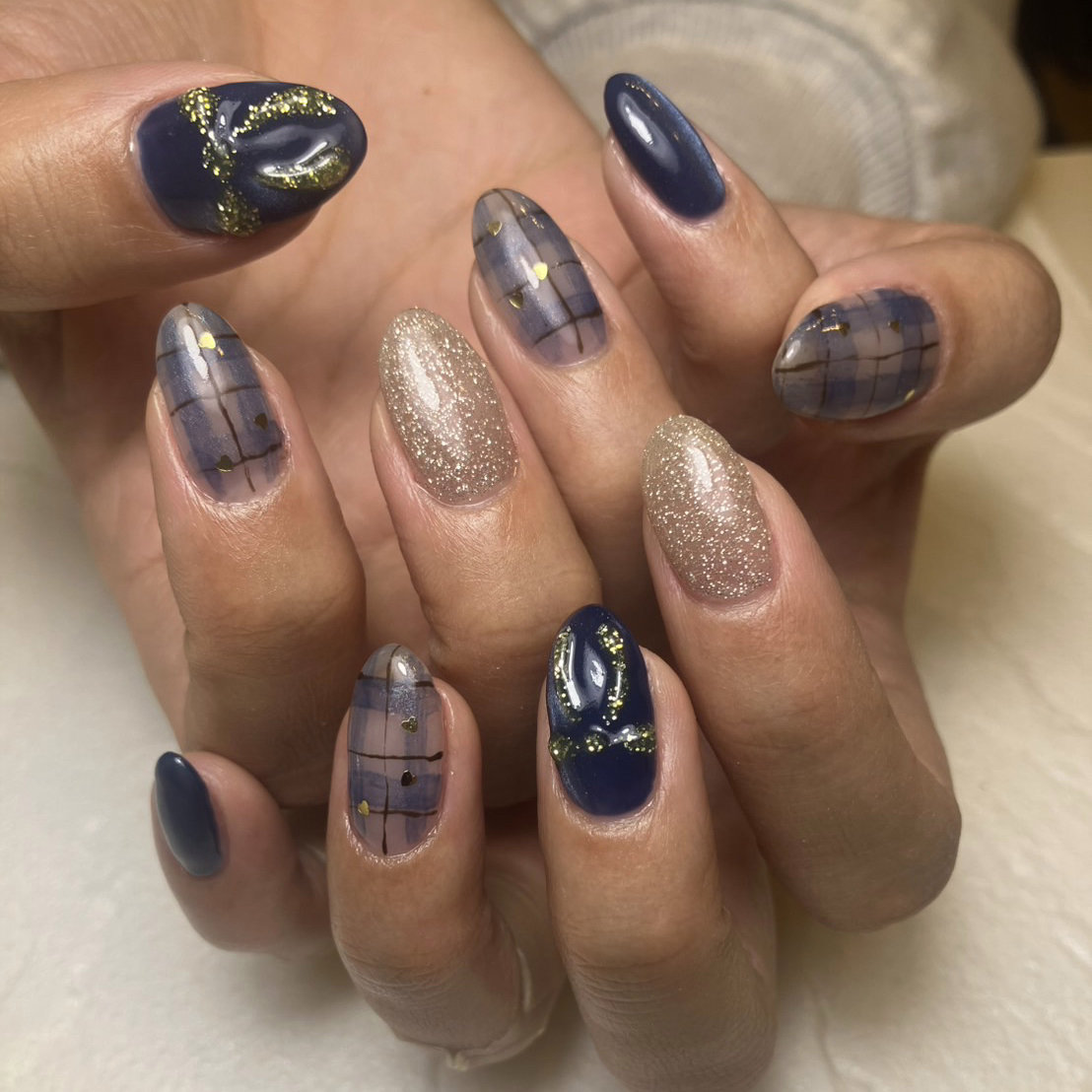 lux.nail