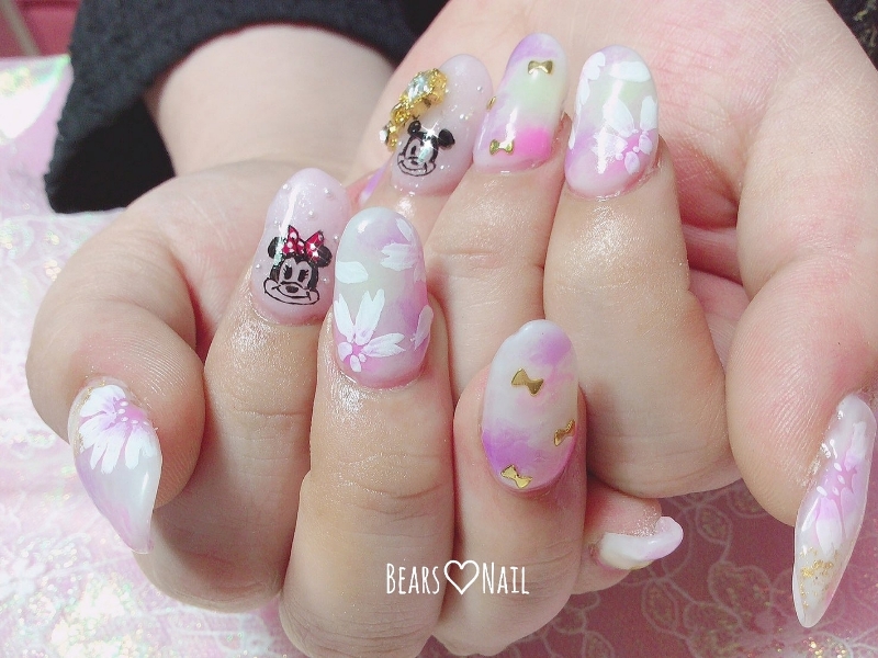 bears_nail