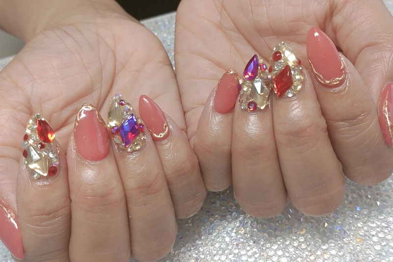 A.nail.1001
