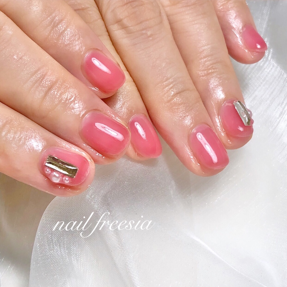 nail_freesia