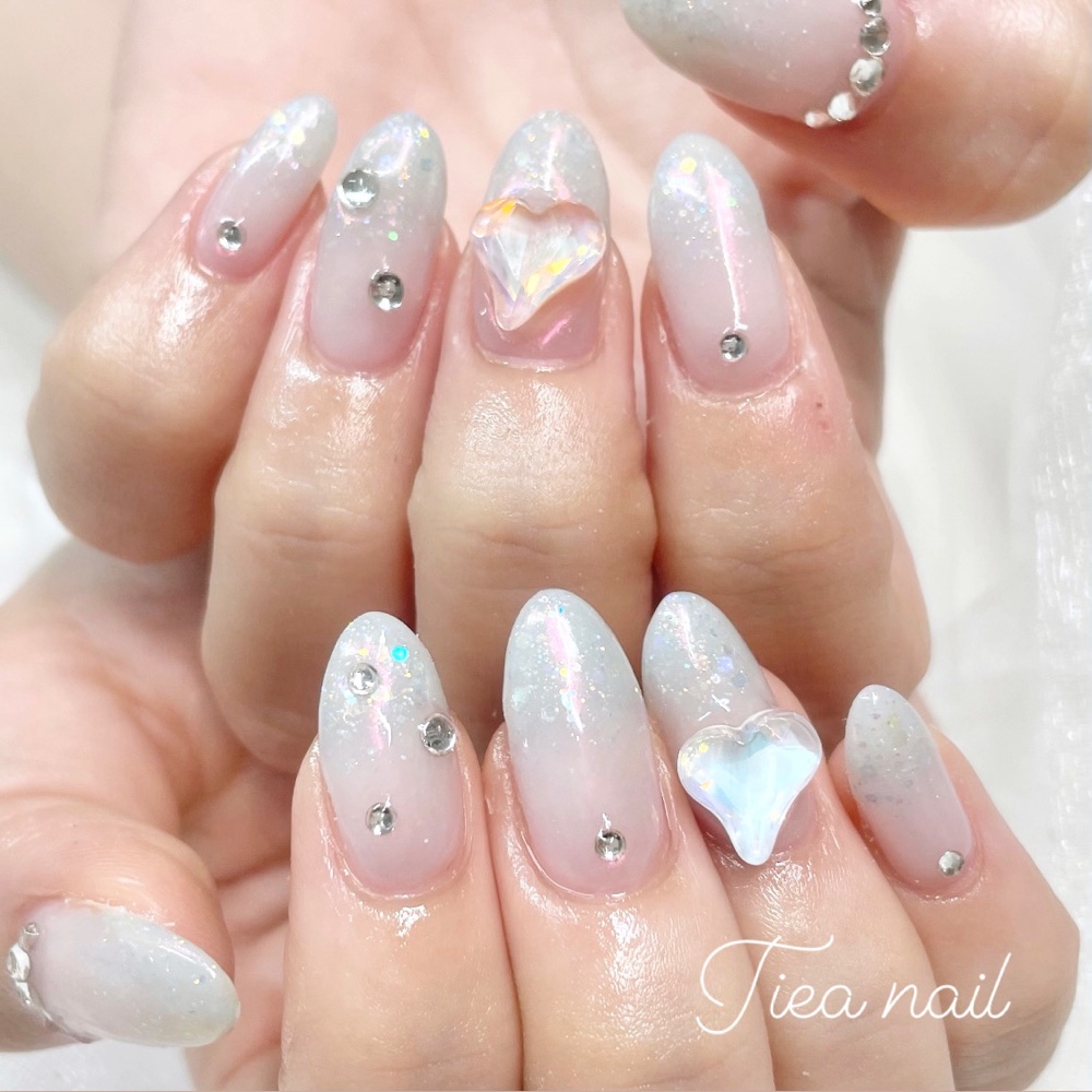 Tiea.nail