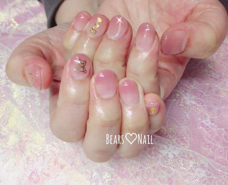 bears_nail