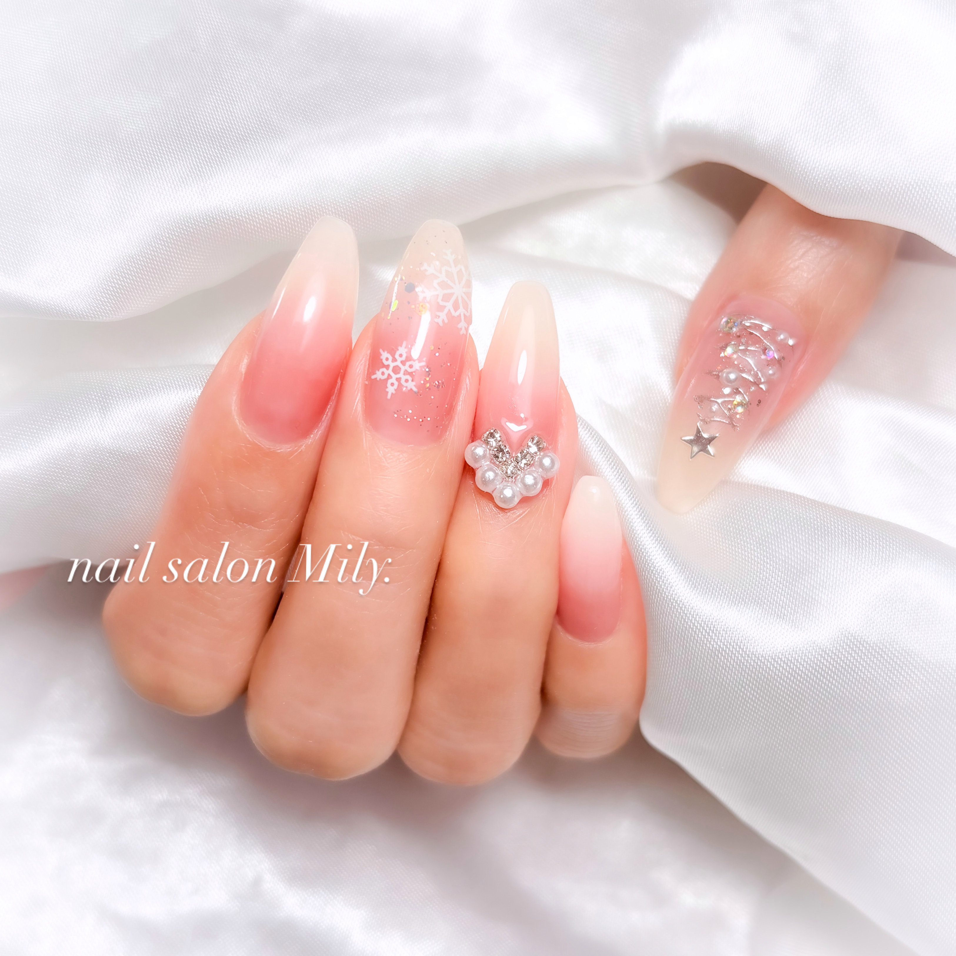 nail.salon.mily