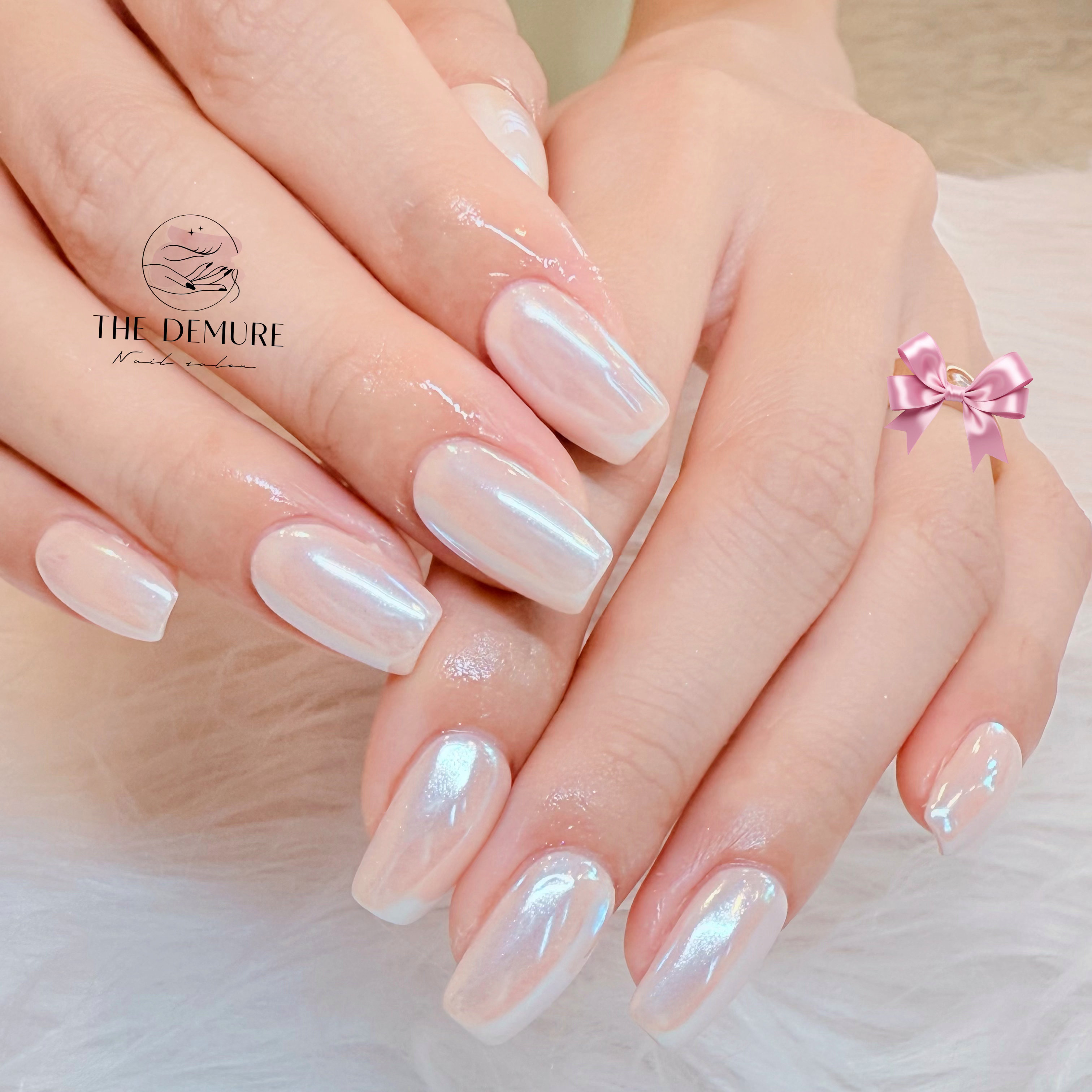 nail_Demure