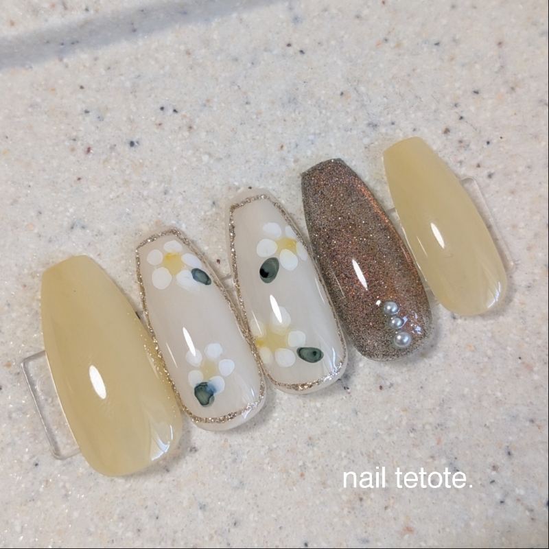 nail_tetote