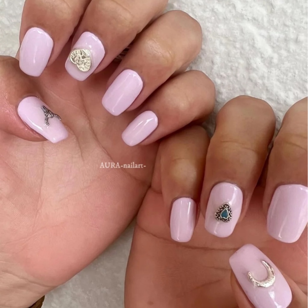 AURA_nailart