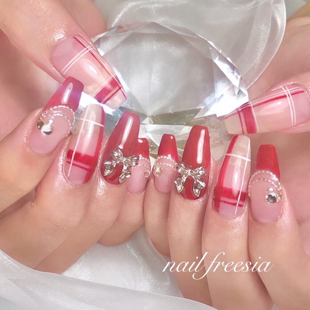 nail_freesia