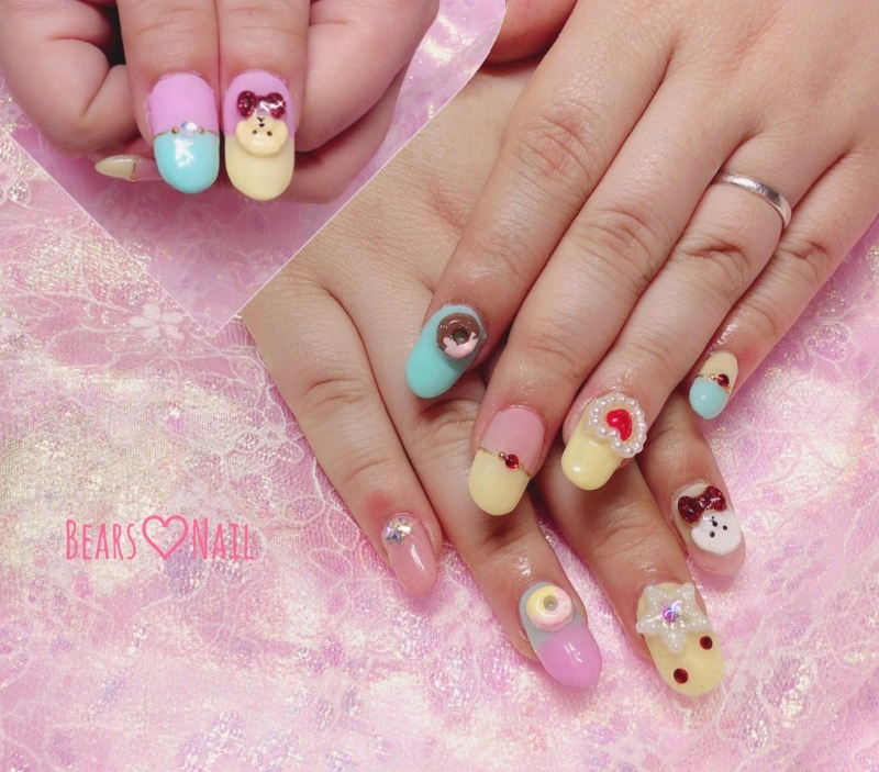 bears_nail