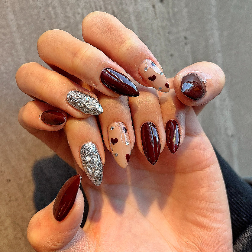 OPELIA__NAIL_