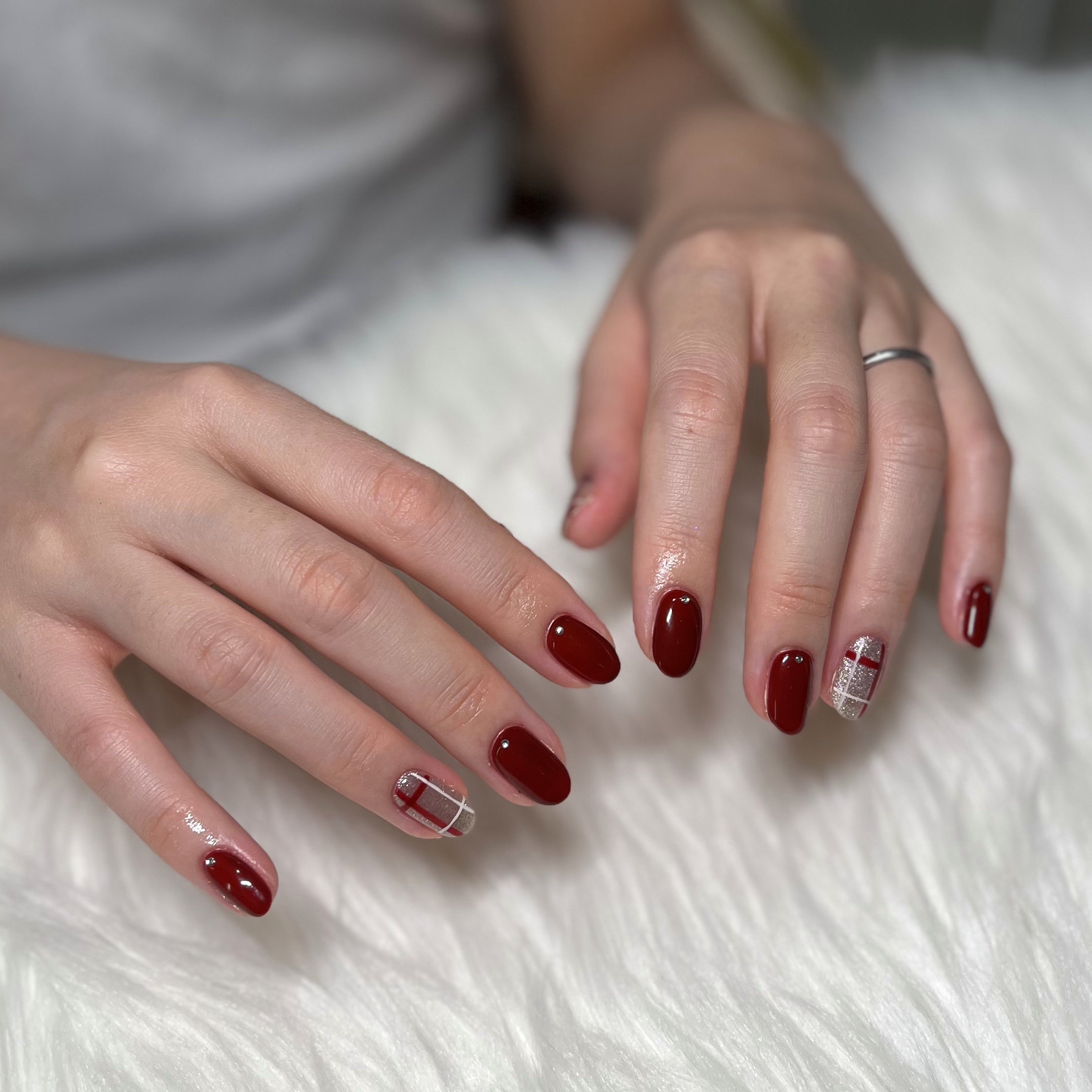 uni.nail_salon