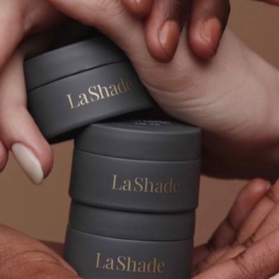 お爪に優しい「LaShade」使用
ワンカラーコース