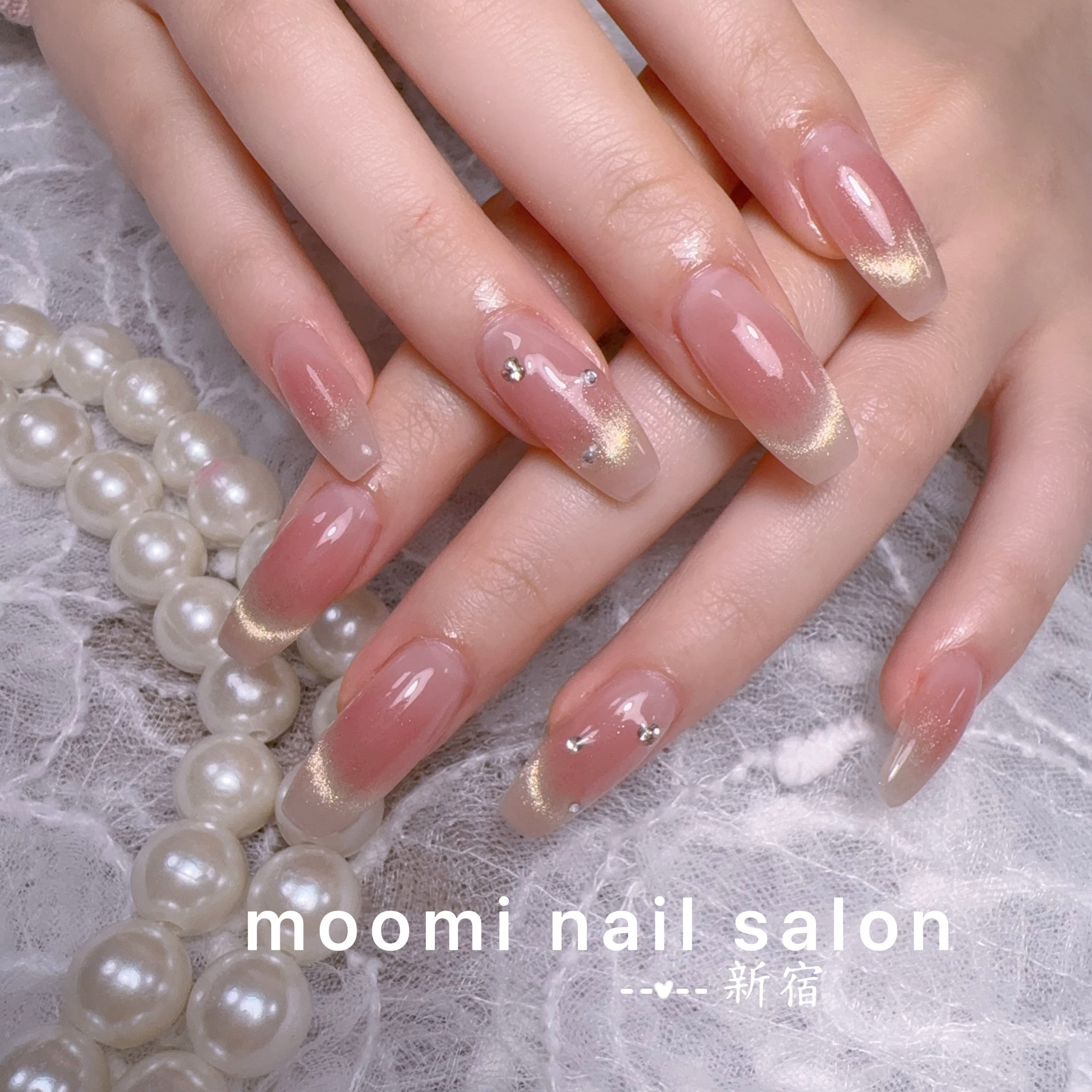 Moomi.nailsalon