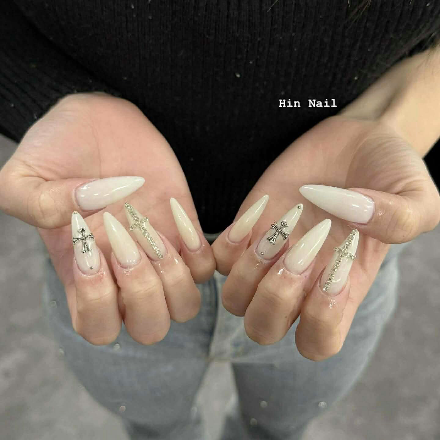 Hin.Rin.Nail