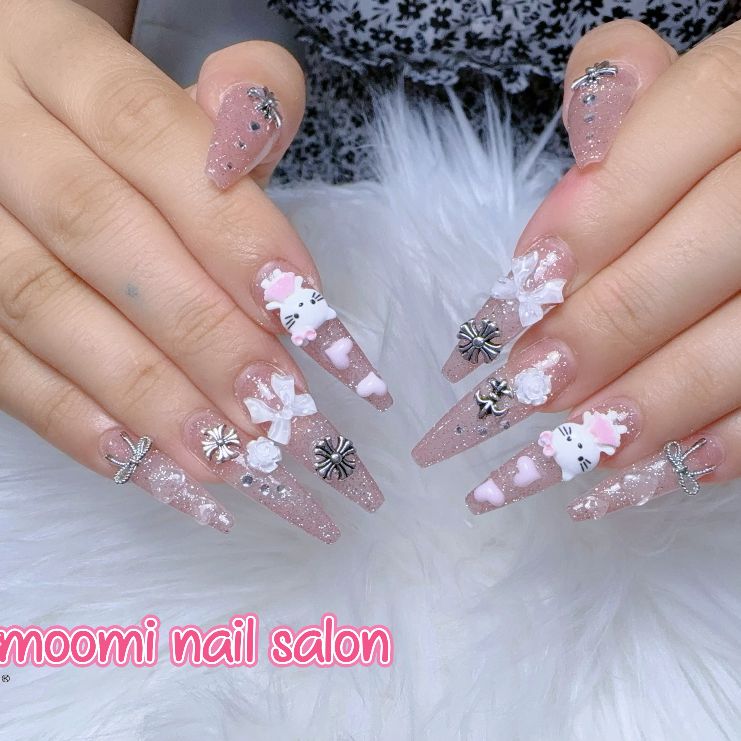 Moomi.nailsalon