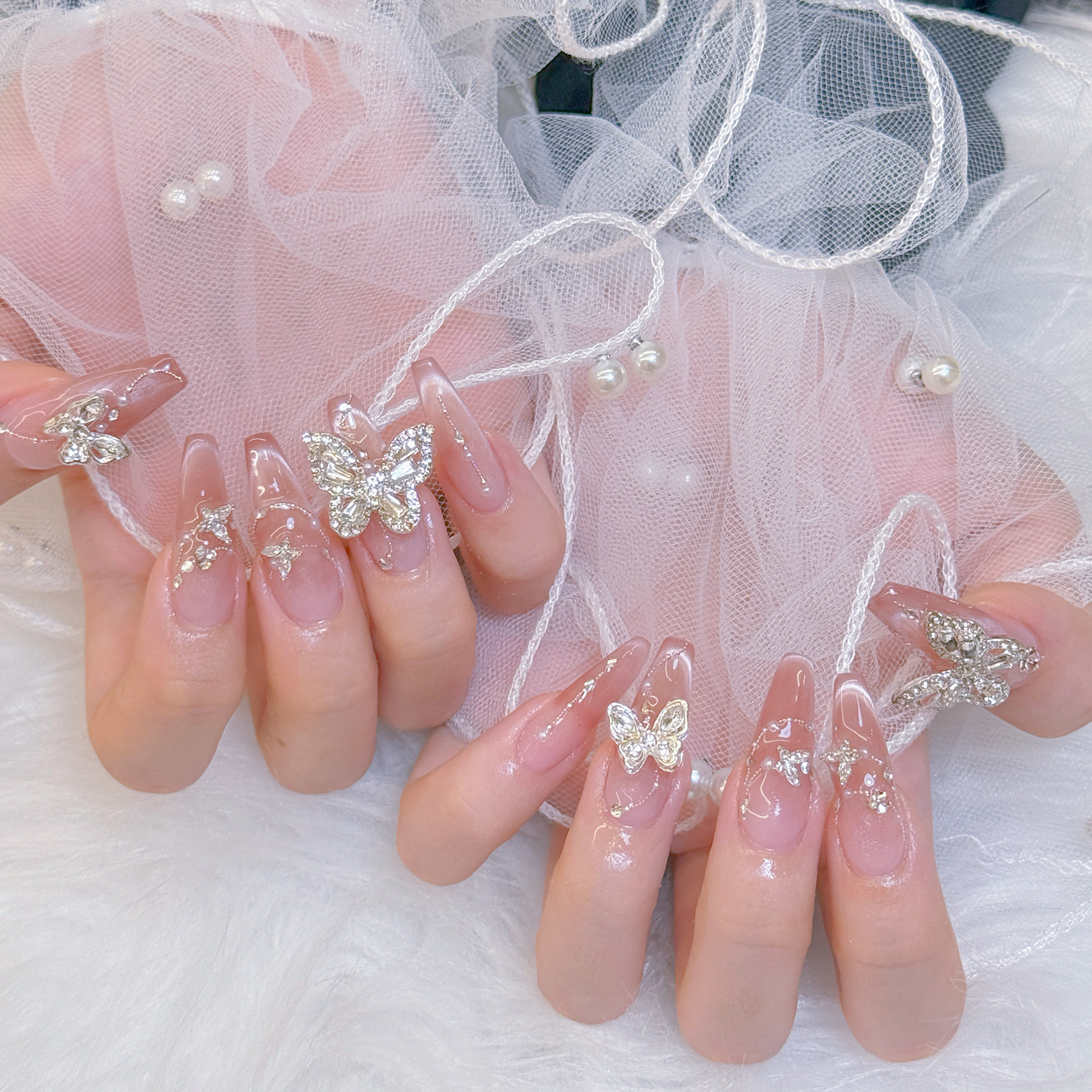 Luxe_nails
