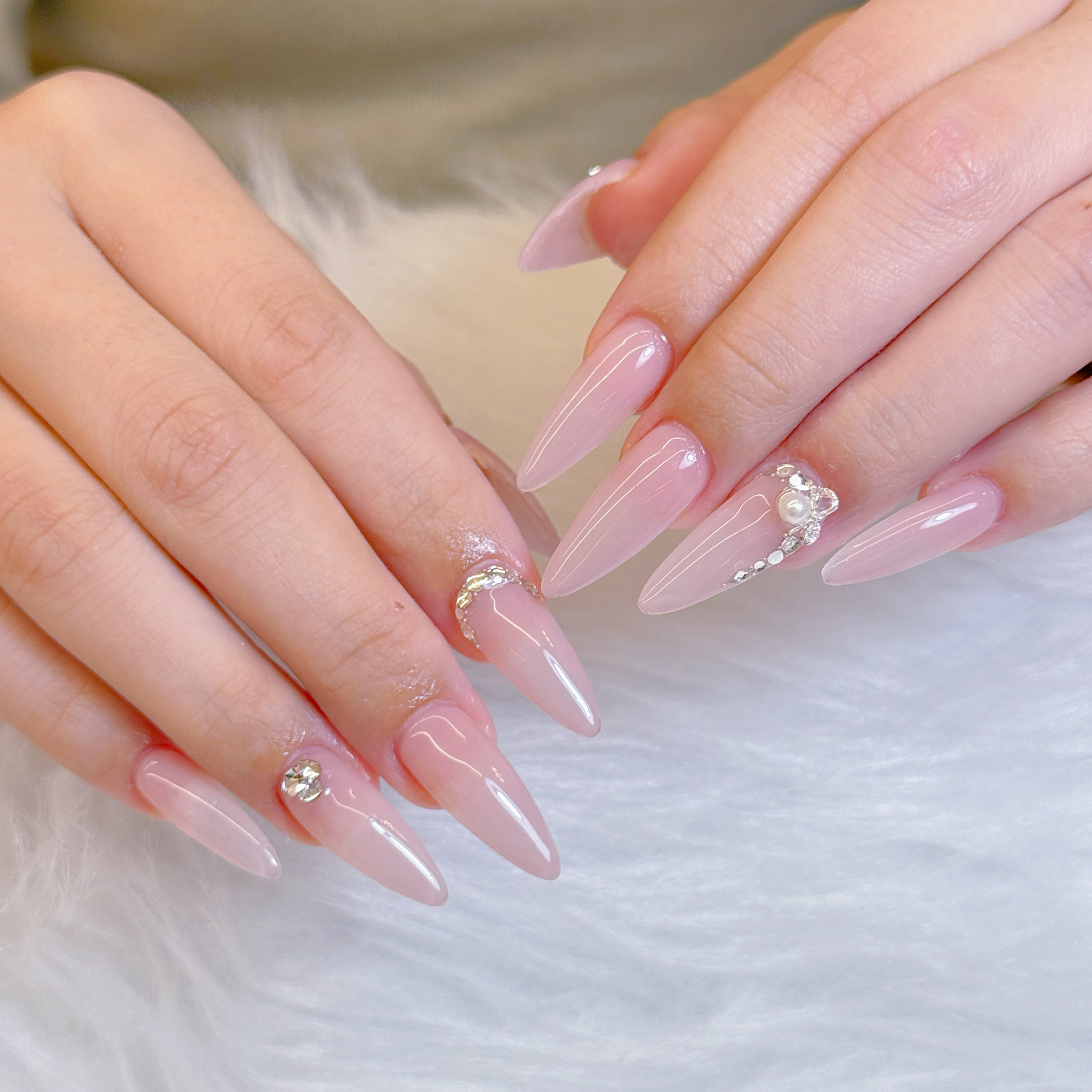 Luxe_nails