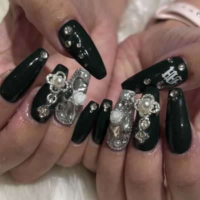 持ち込み120分 6～8本アート
キルティング、ツイードネイルしたい方✨