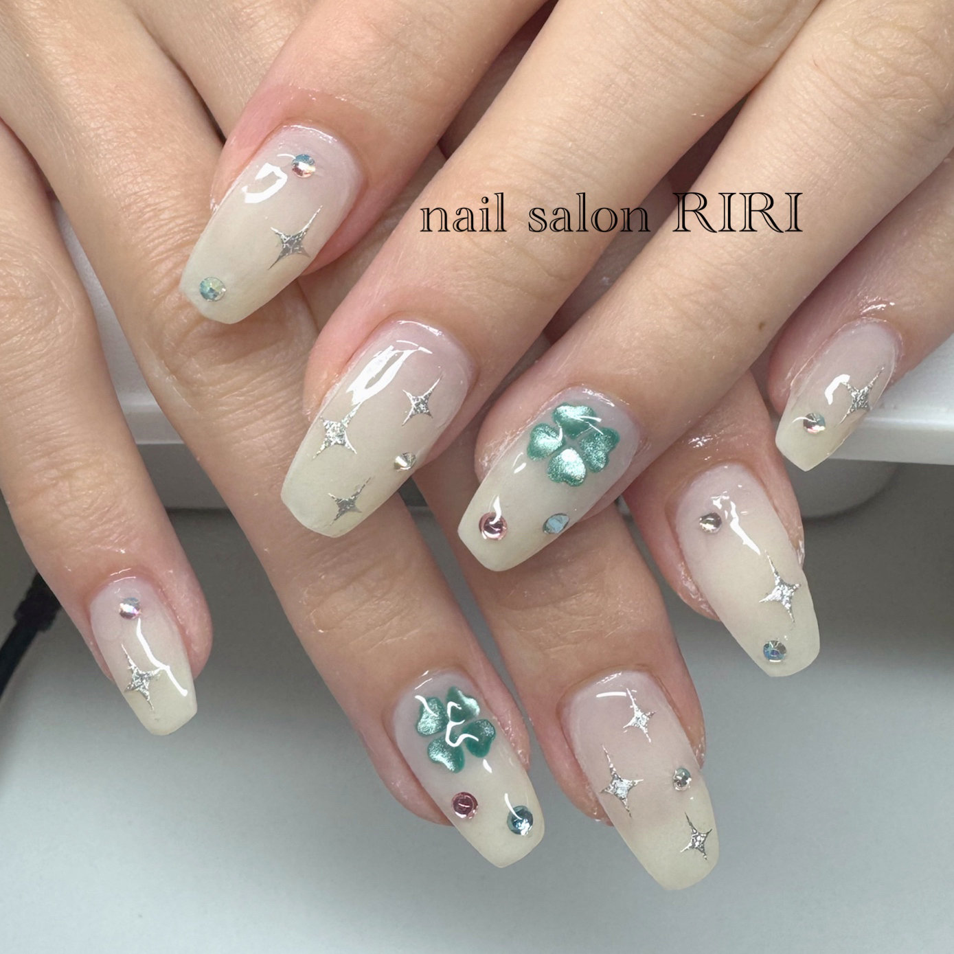 RIRI__nail