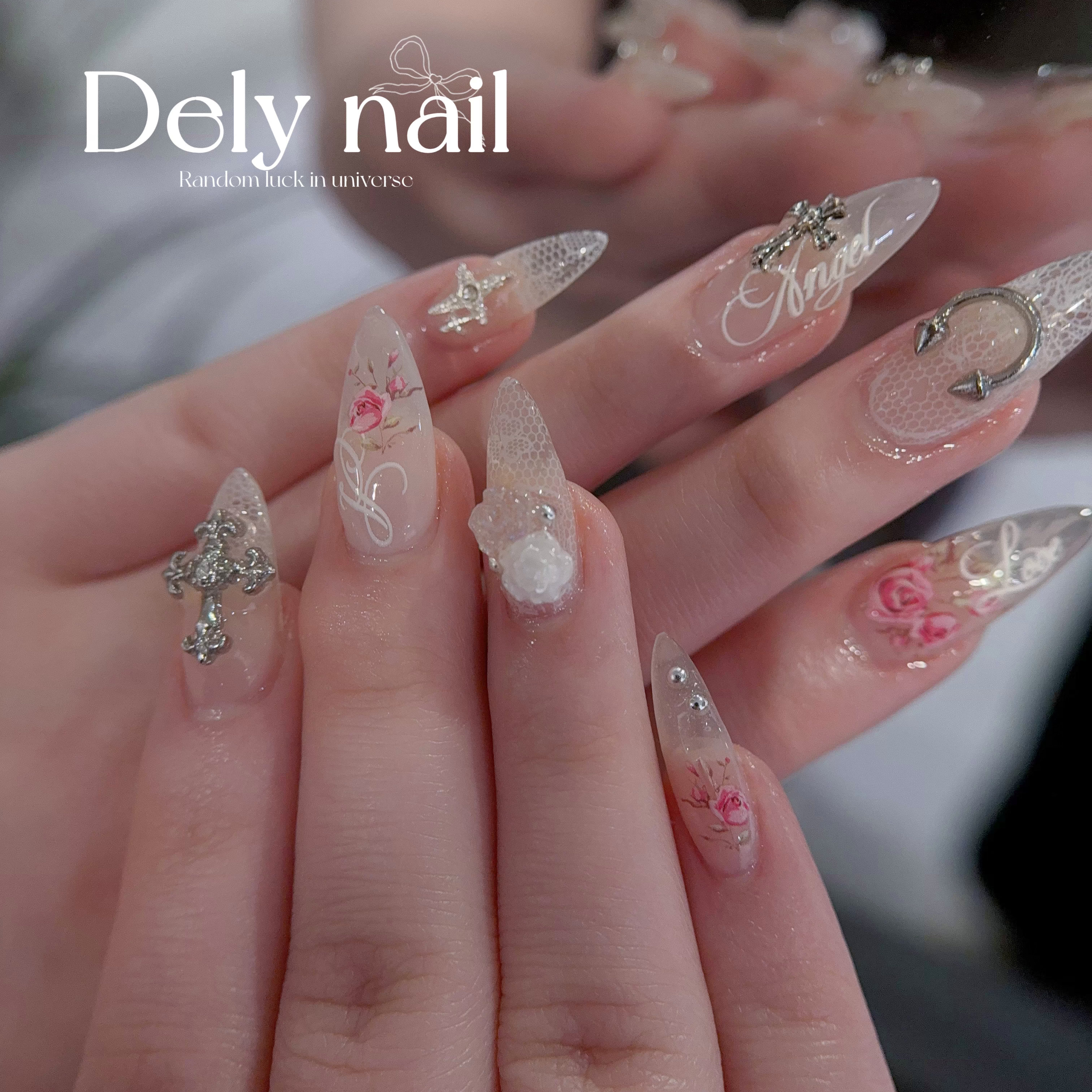Dely_nail