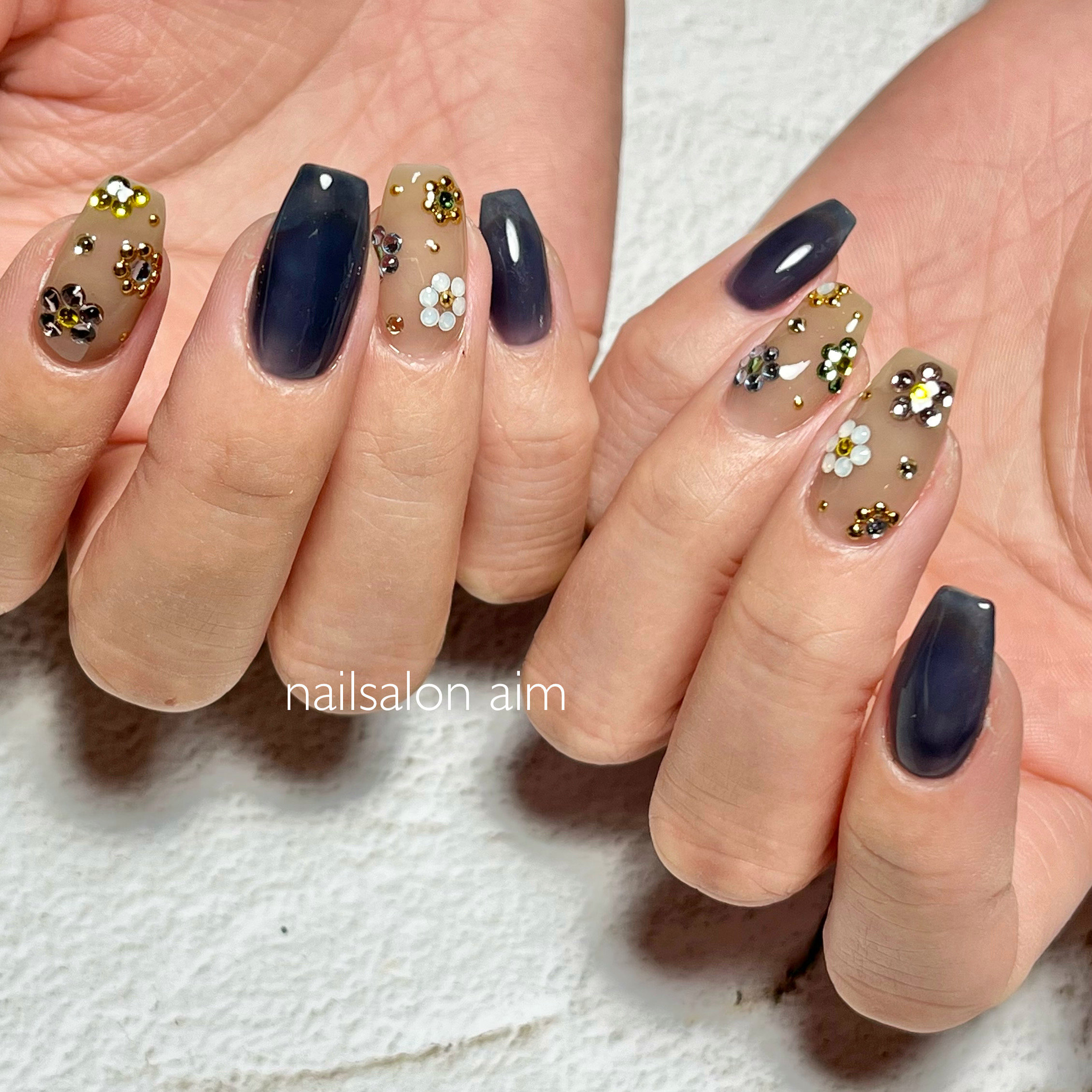 nailsalon_aim