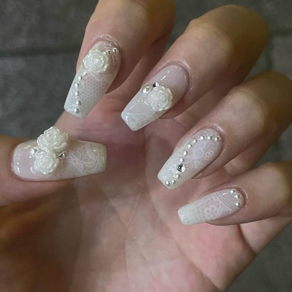 Nail_by_Nami