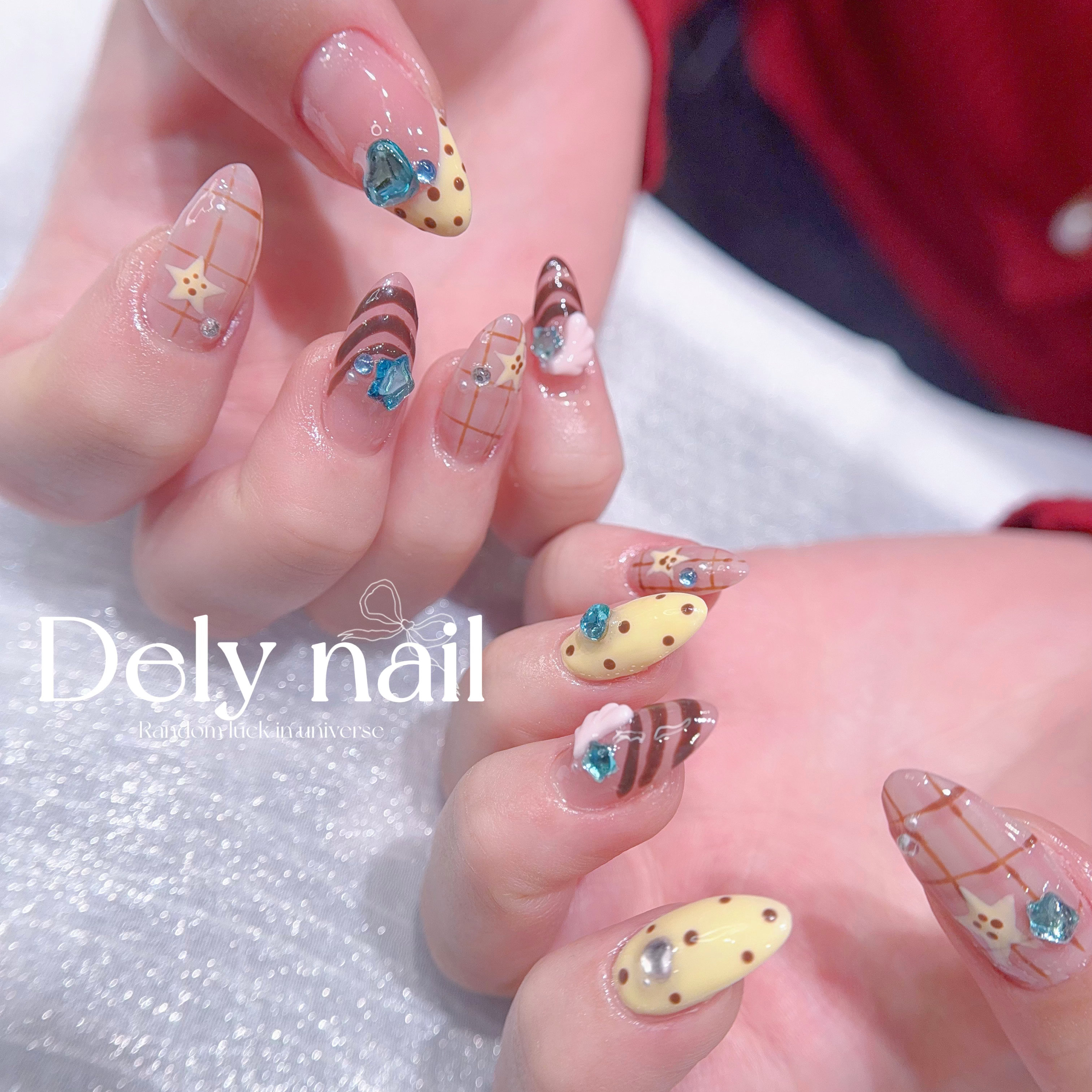 Dely_nail