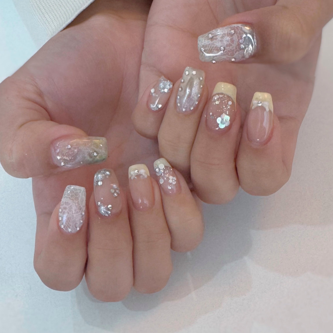 BLANCdee_Nail
