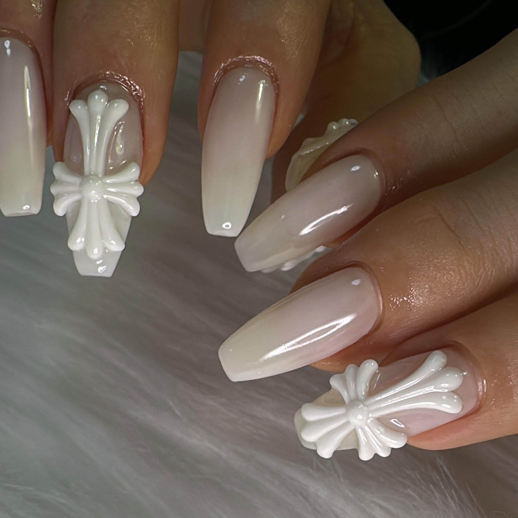 nail_gerbera