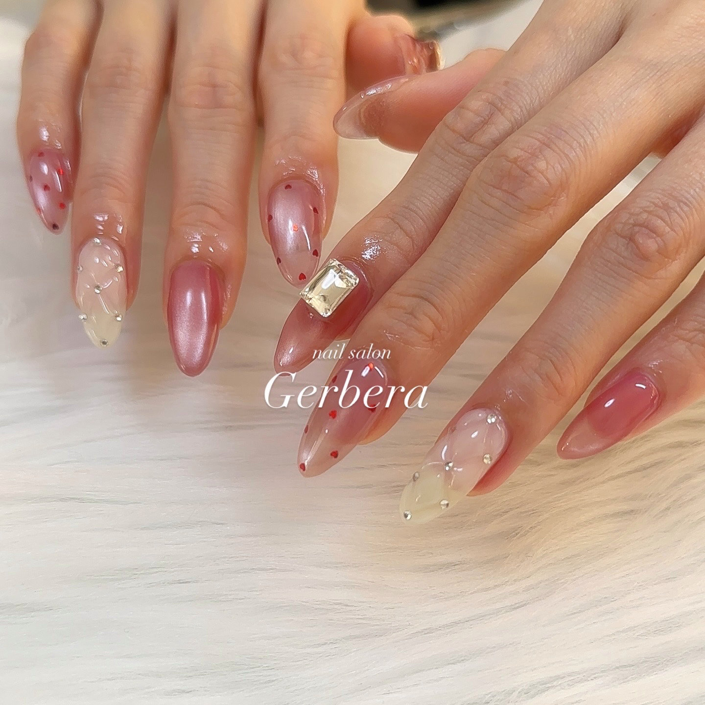nail_gerbera