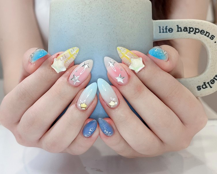 Nail_salon_temporarily_closed