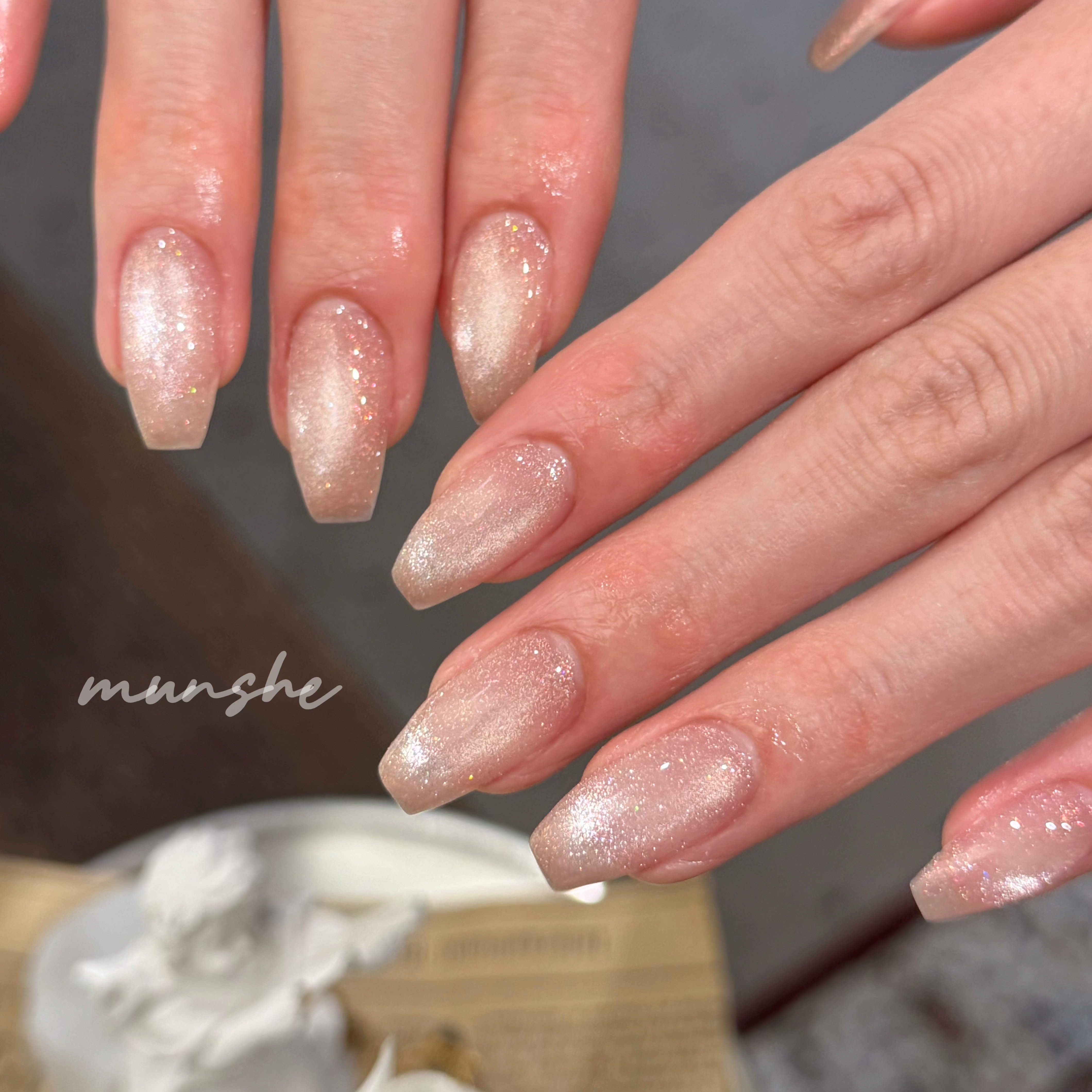 munshe_nails