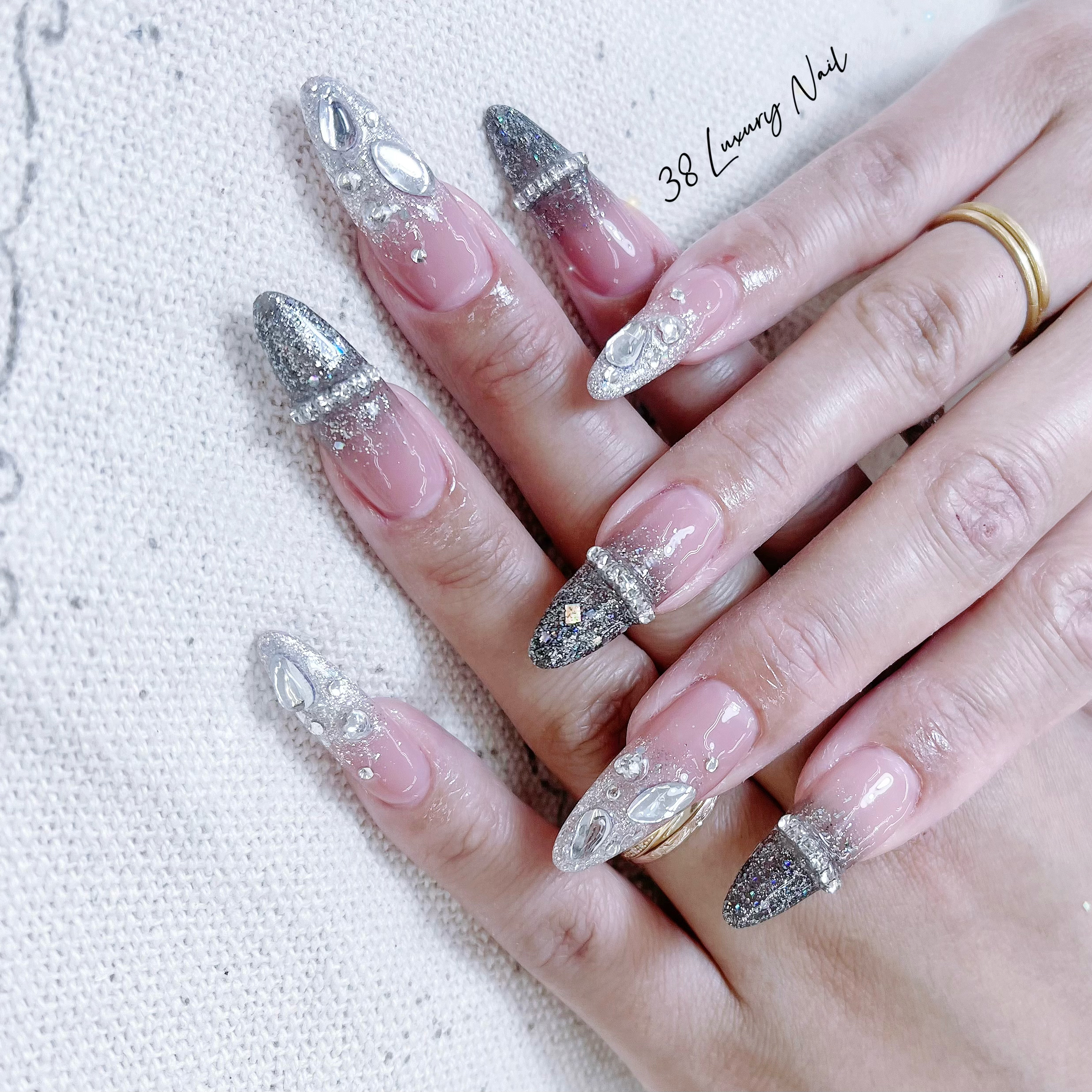 nailfukui.38luxurynailsalon