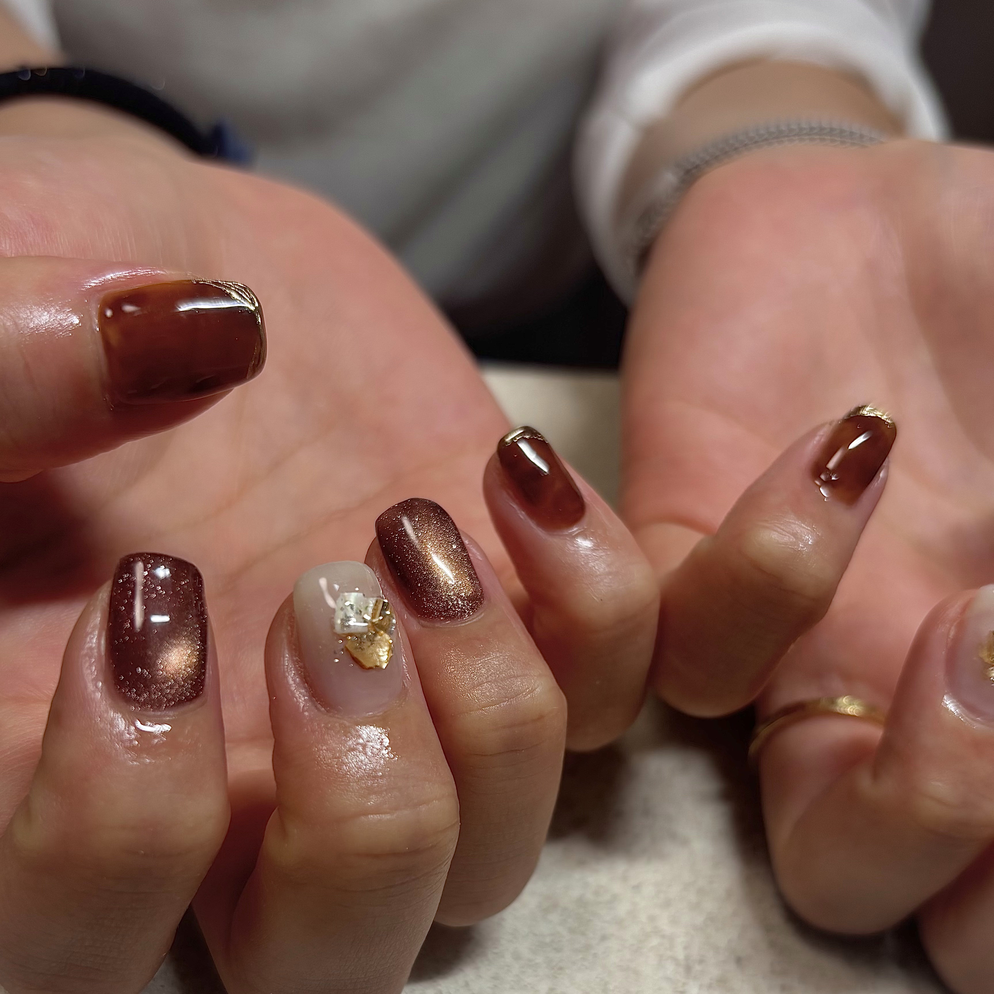 colorer_nail.ami