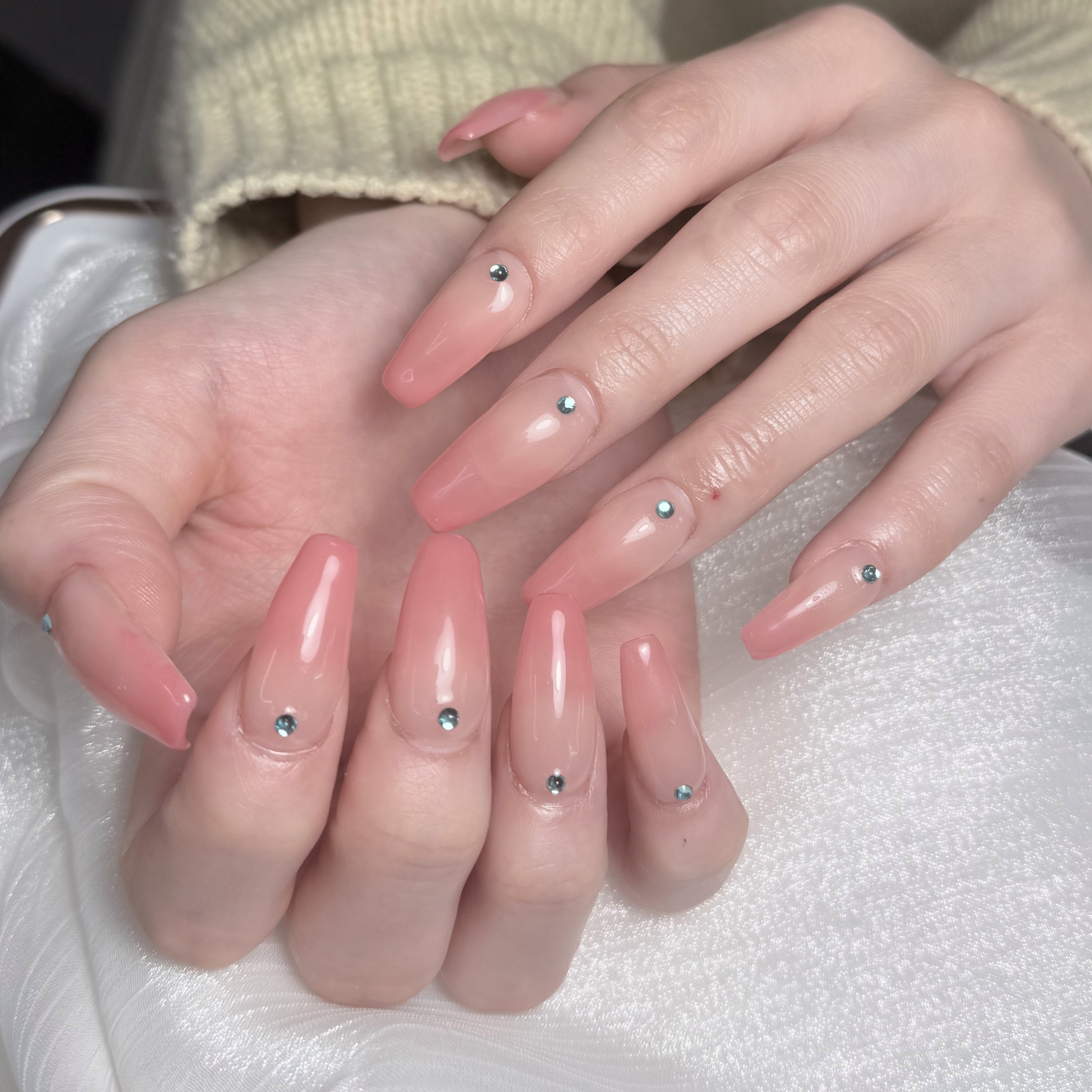 Akina_Nails