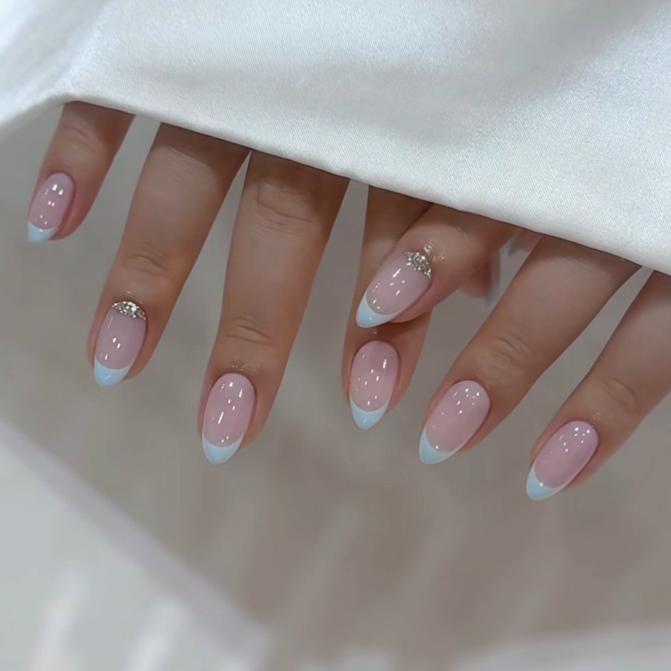 Rina.Nail