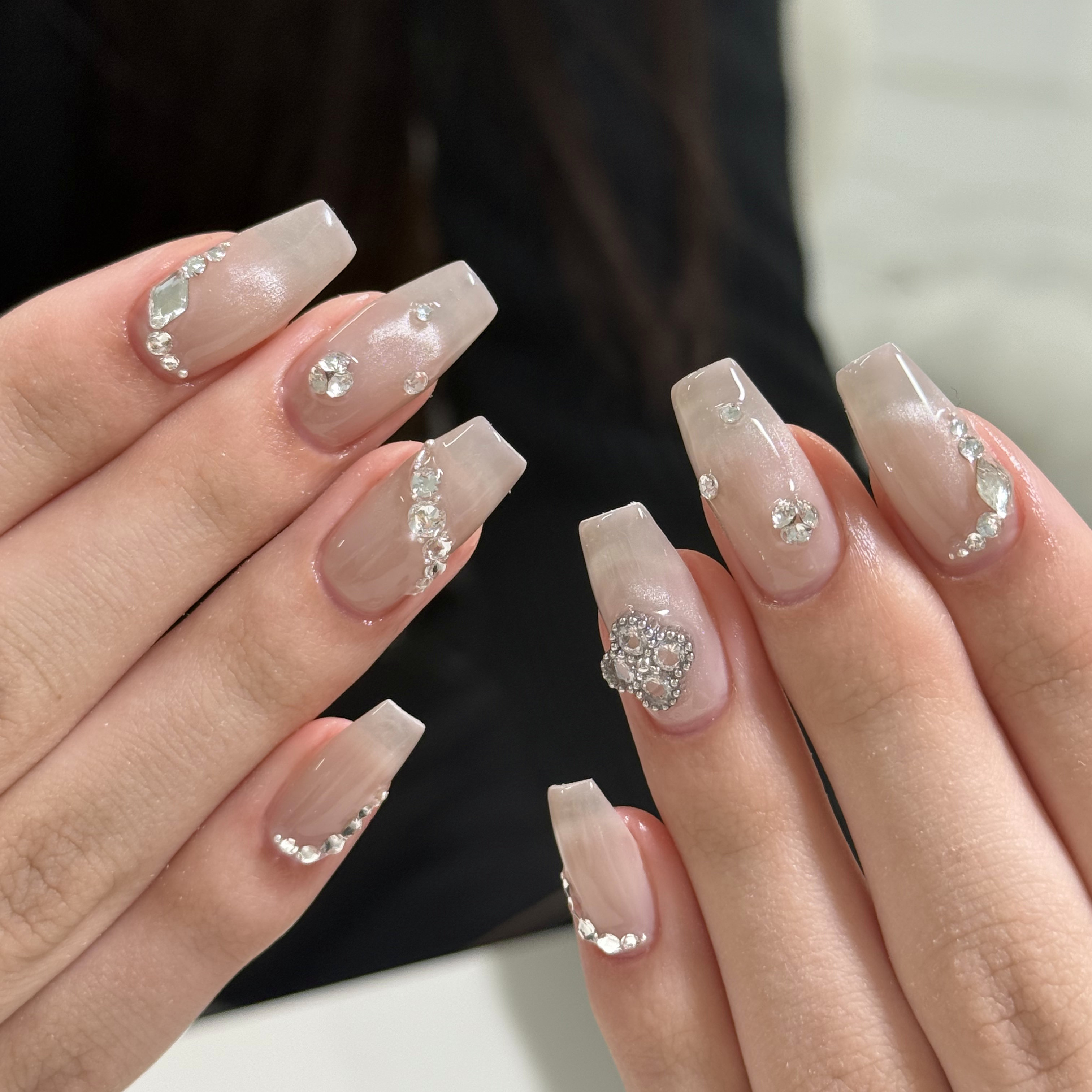 Fly_Nail_salon