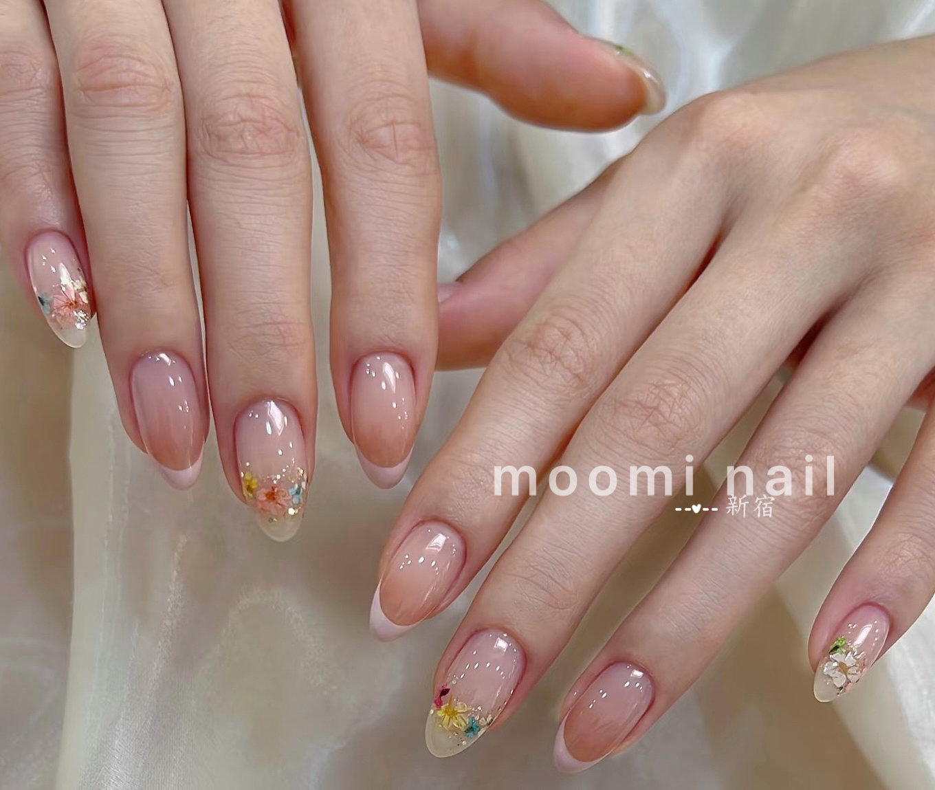 Moomi.nailsalon