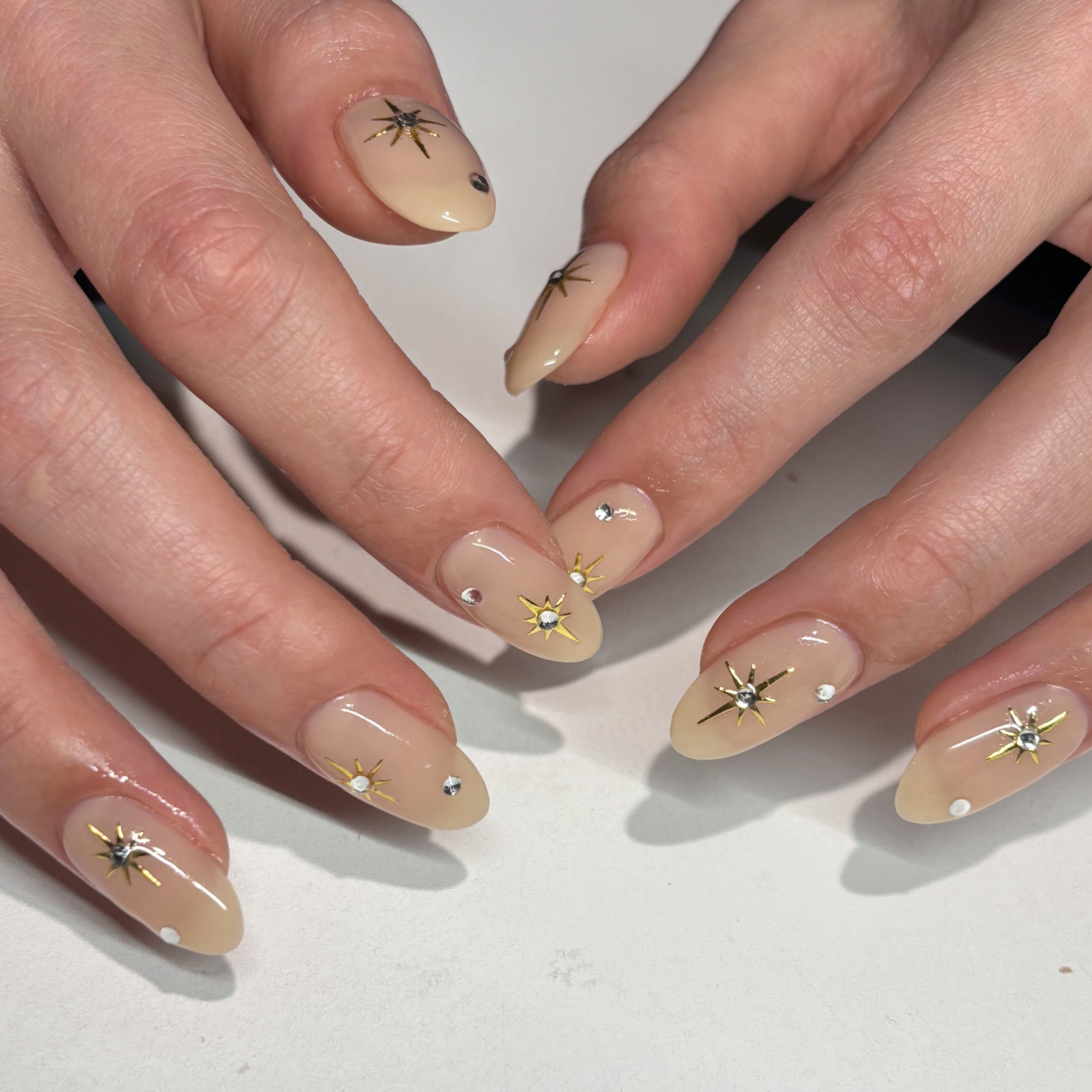 rei_s2_nail