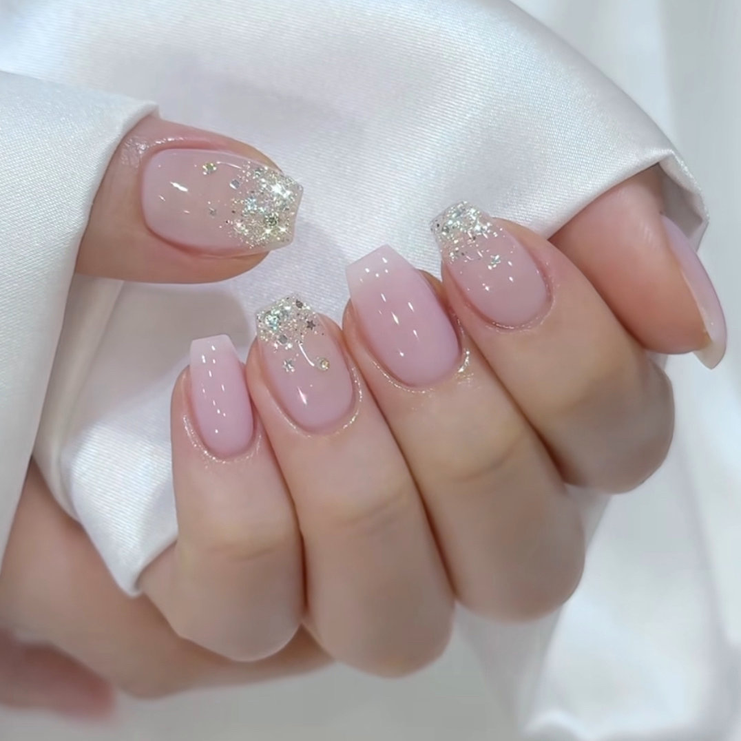 Rina.Nail