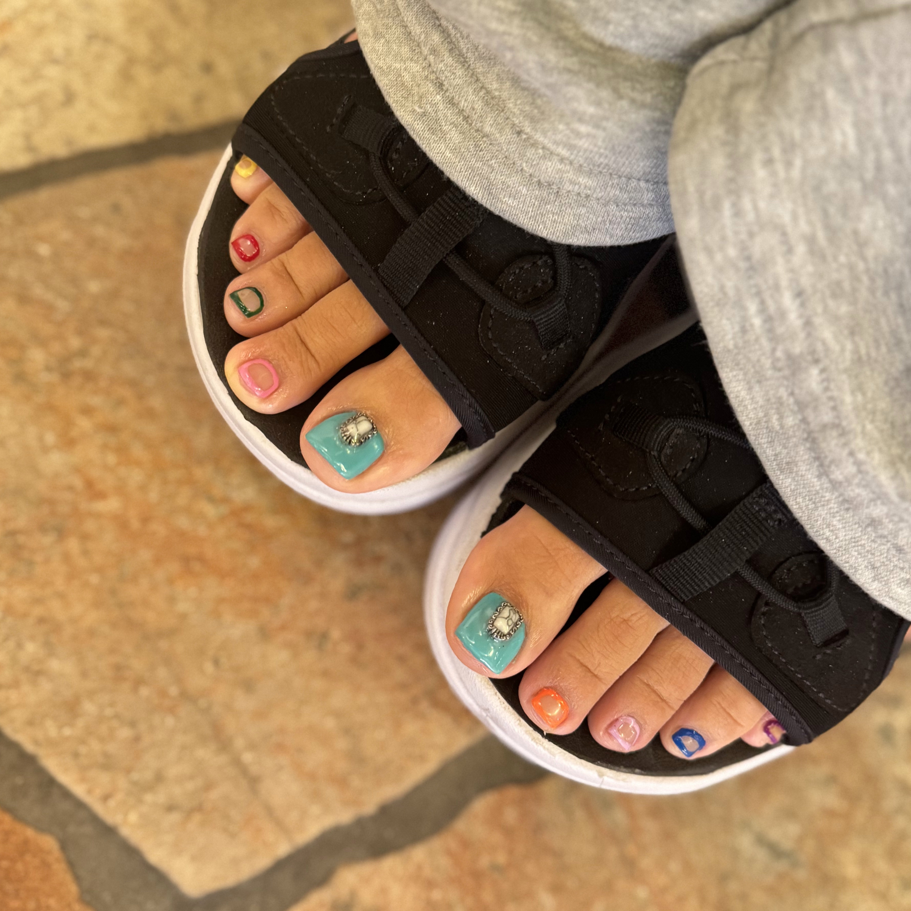 nailroomivory