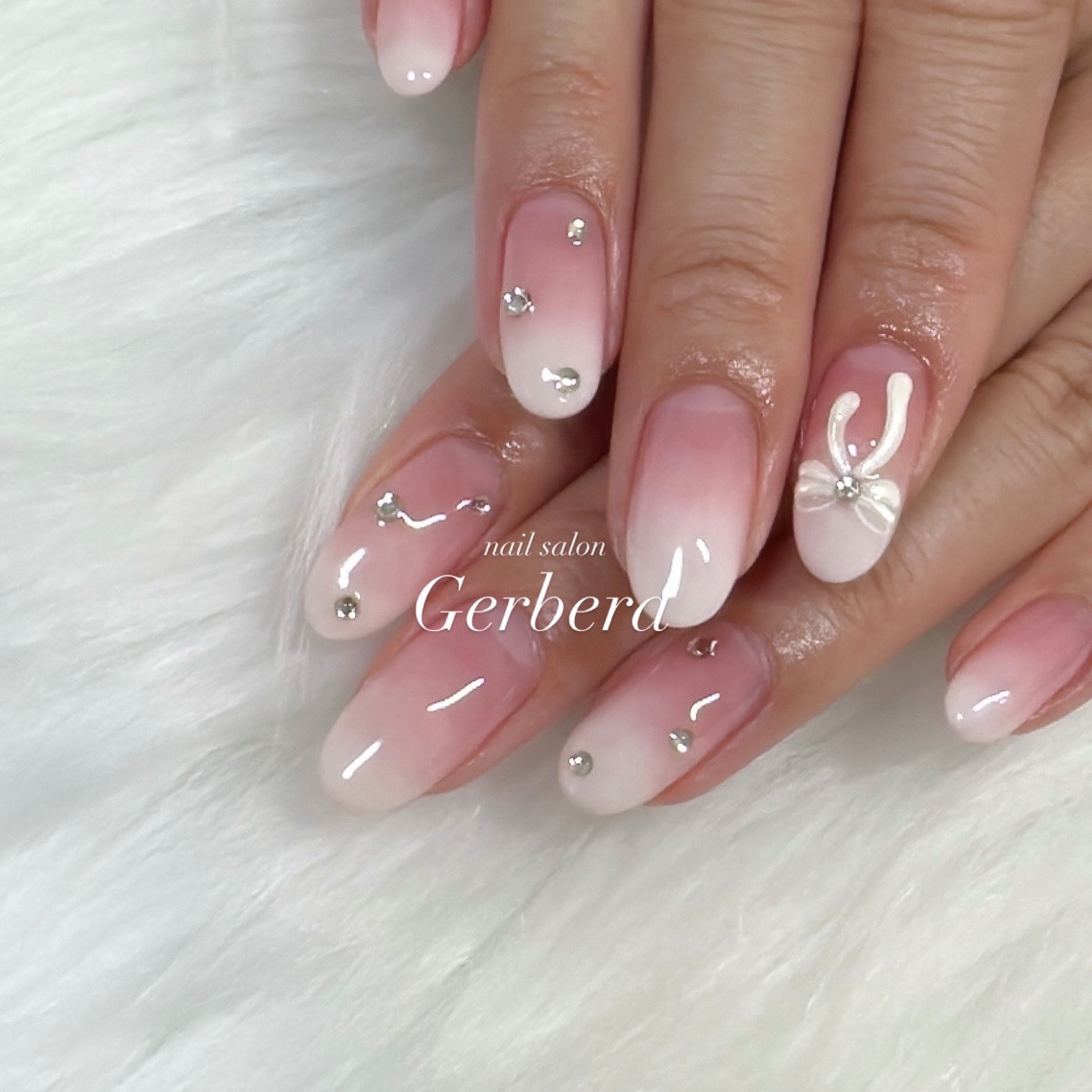 nail_gerbera