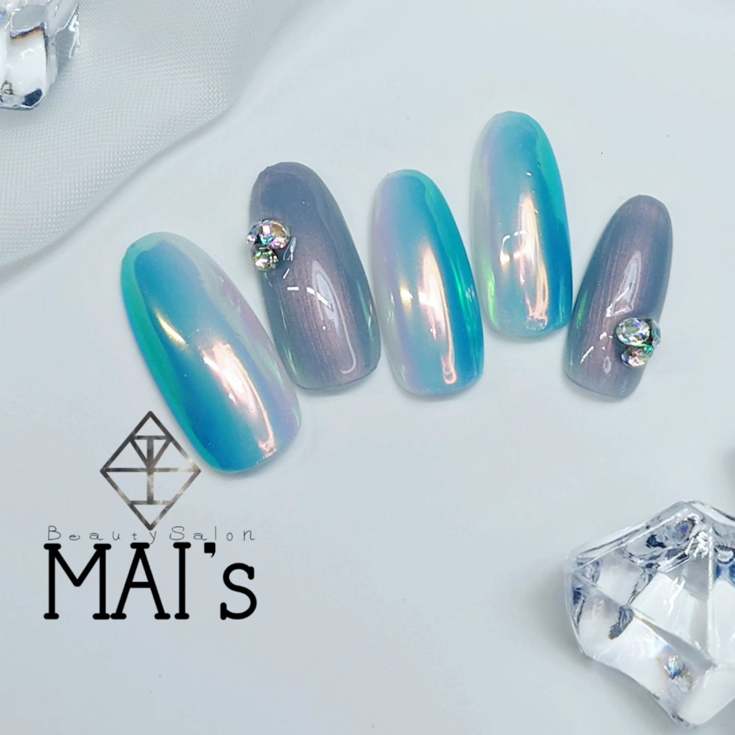 mais_nail.e