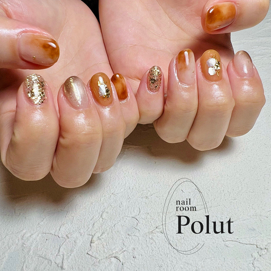 nailroom_Polut