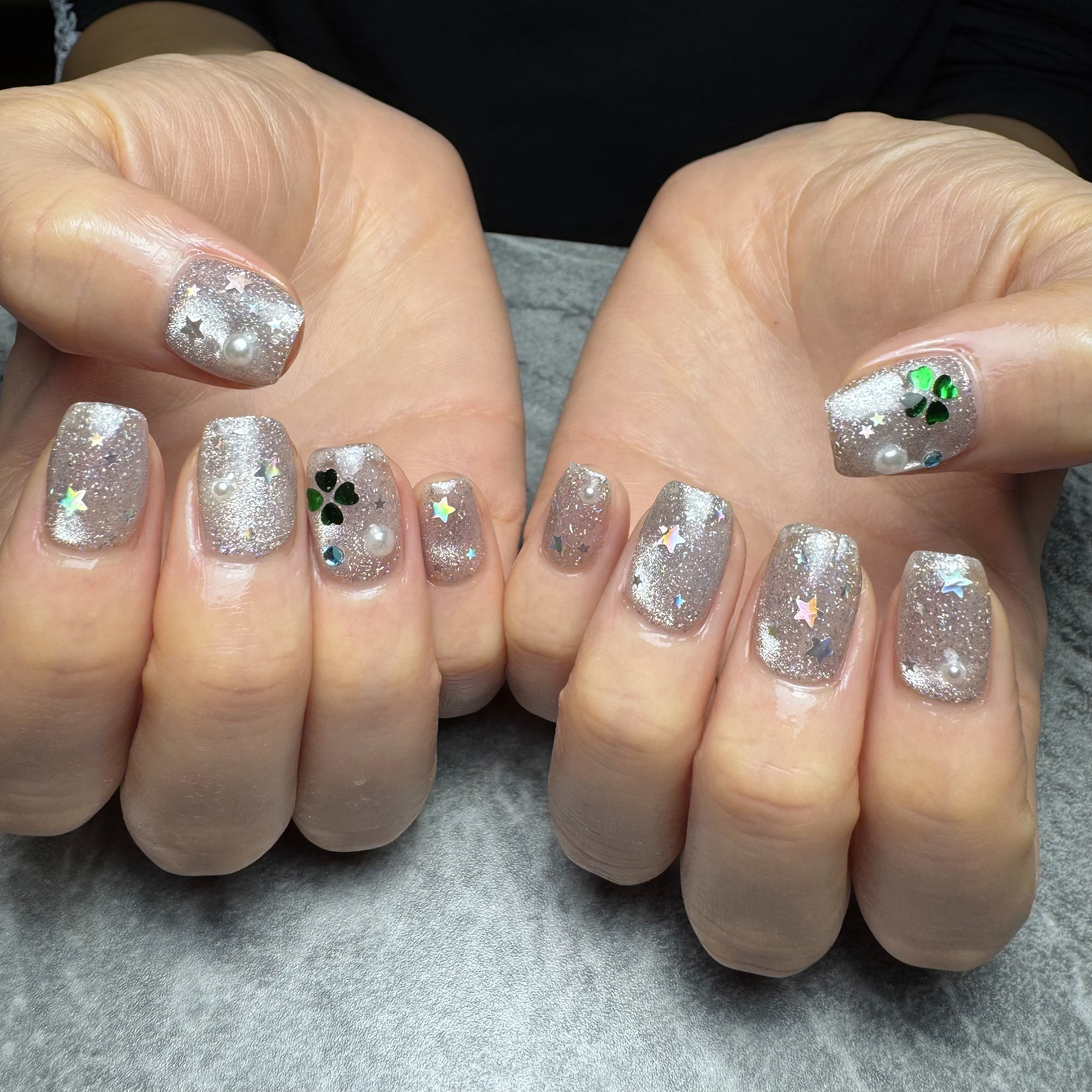 Nail_salon_Gleam
