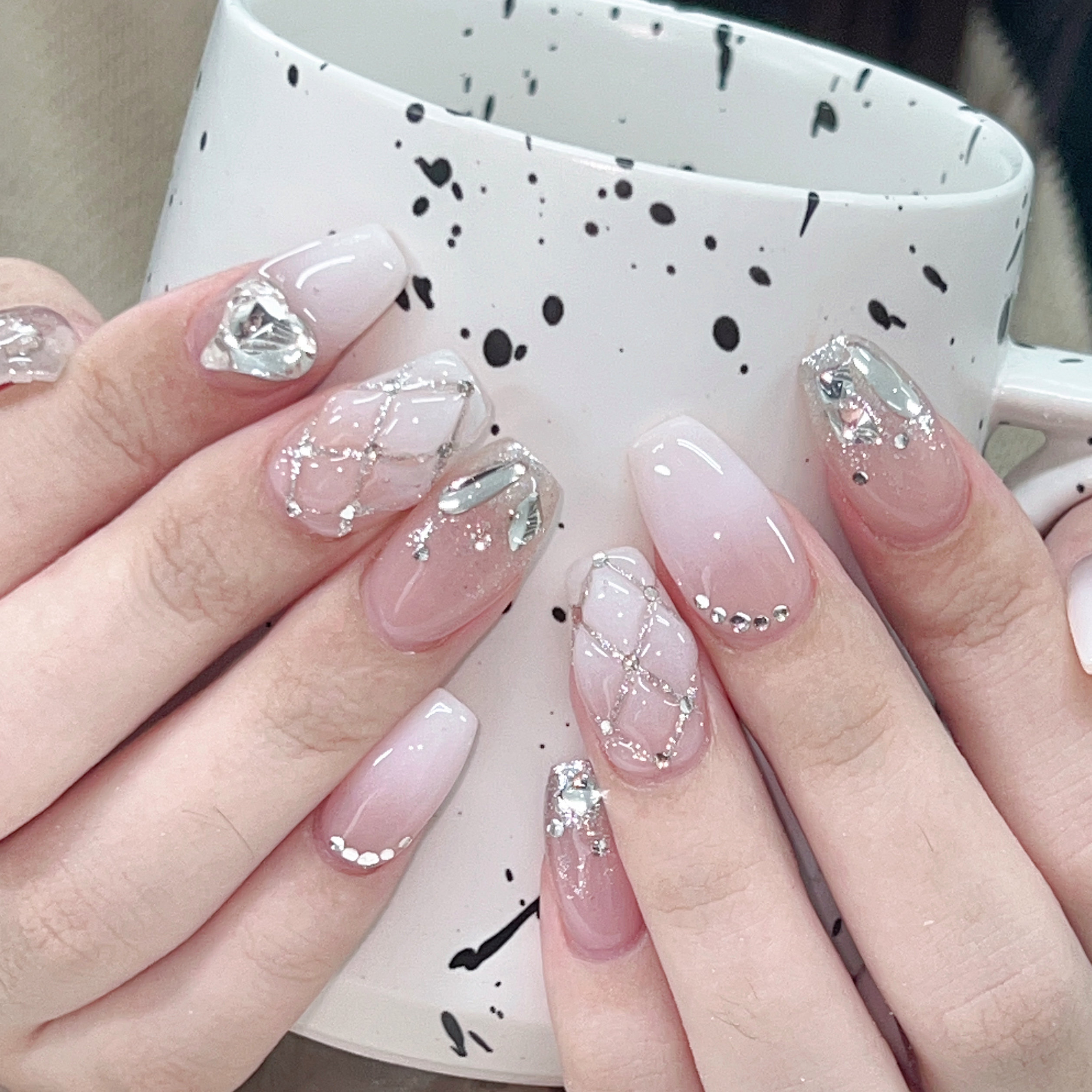 Queens_Yan