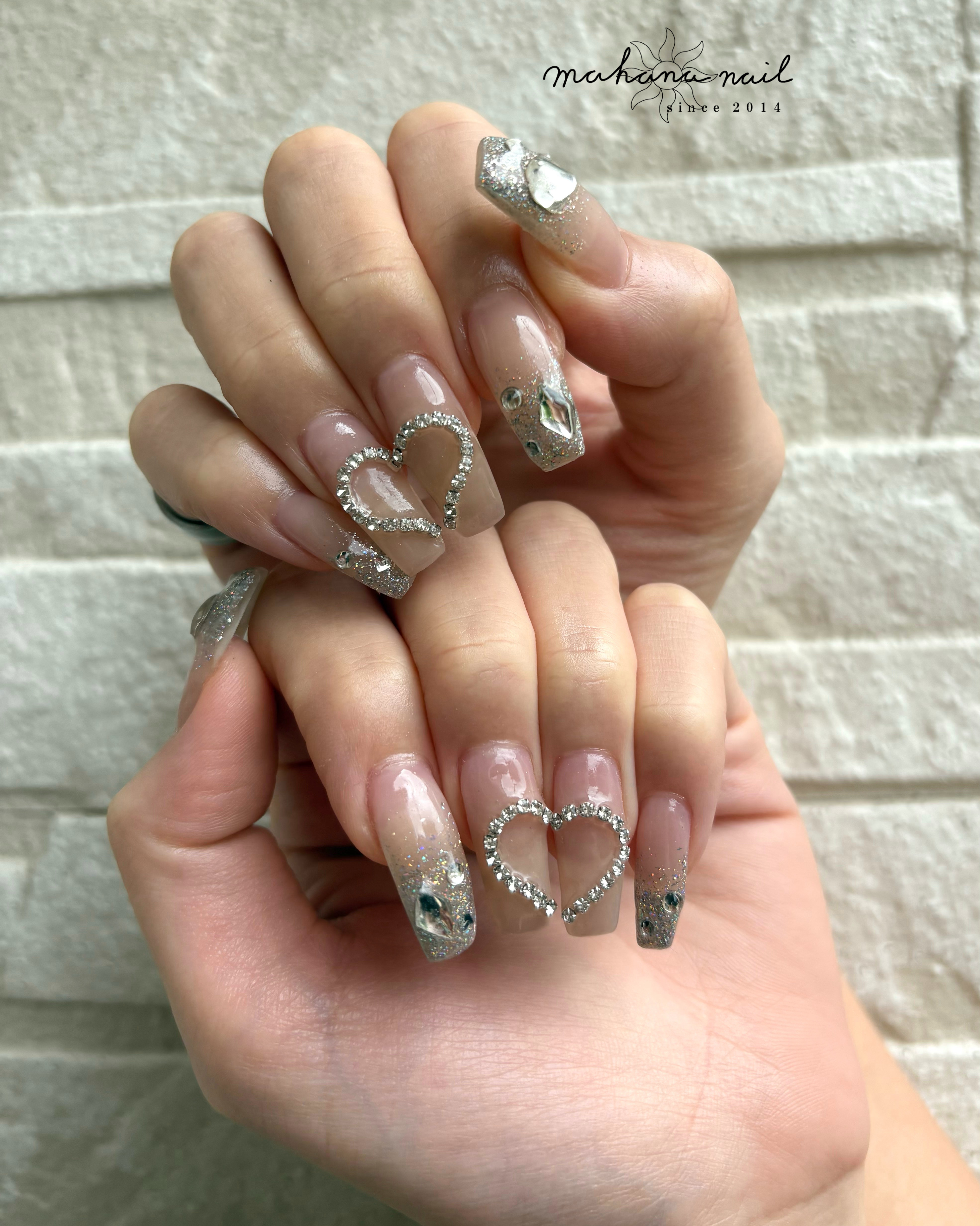 mahana_nail